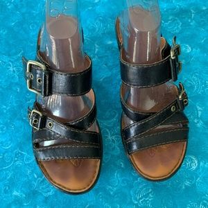 Born Sandals [black]